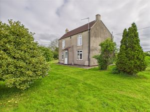 Side Elevation- click for photo gallery